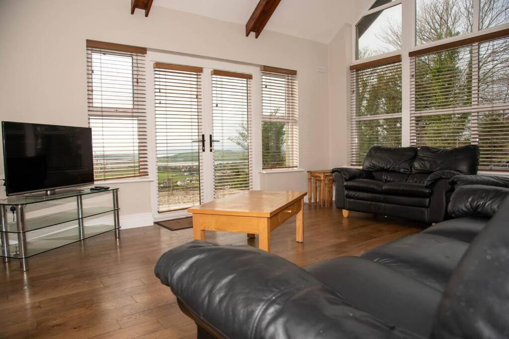 Hillside House- Wild Atlantic Way Villa Burnfoot ภายนอก รูปภาพ